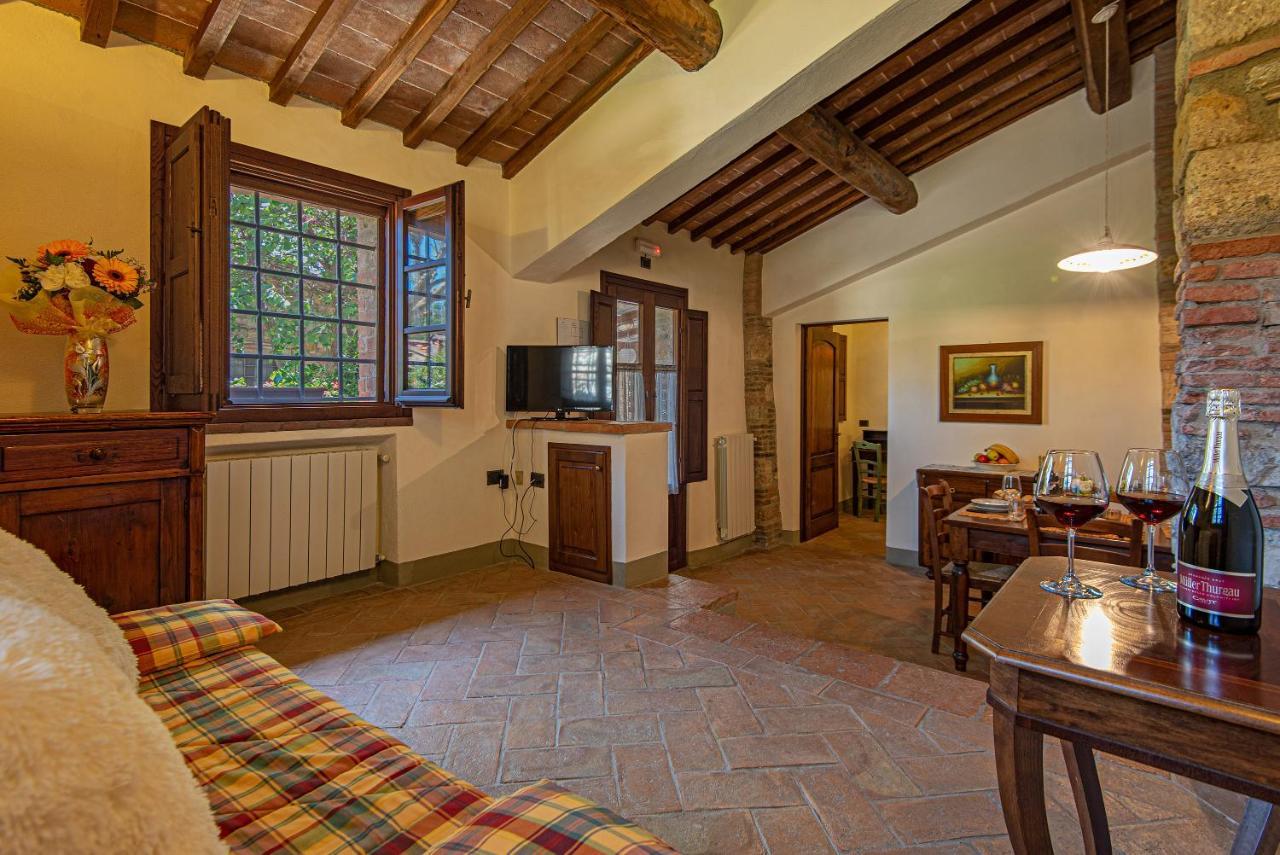 Agriturismo Casavaiano Gambassi Terme Exterior foto