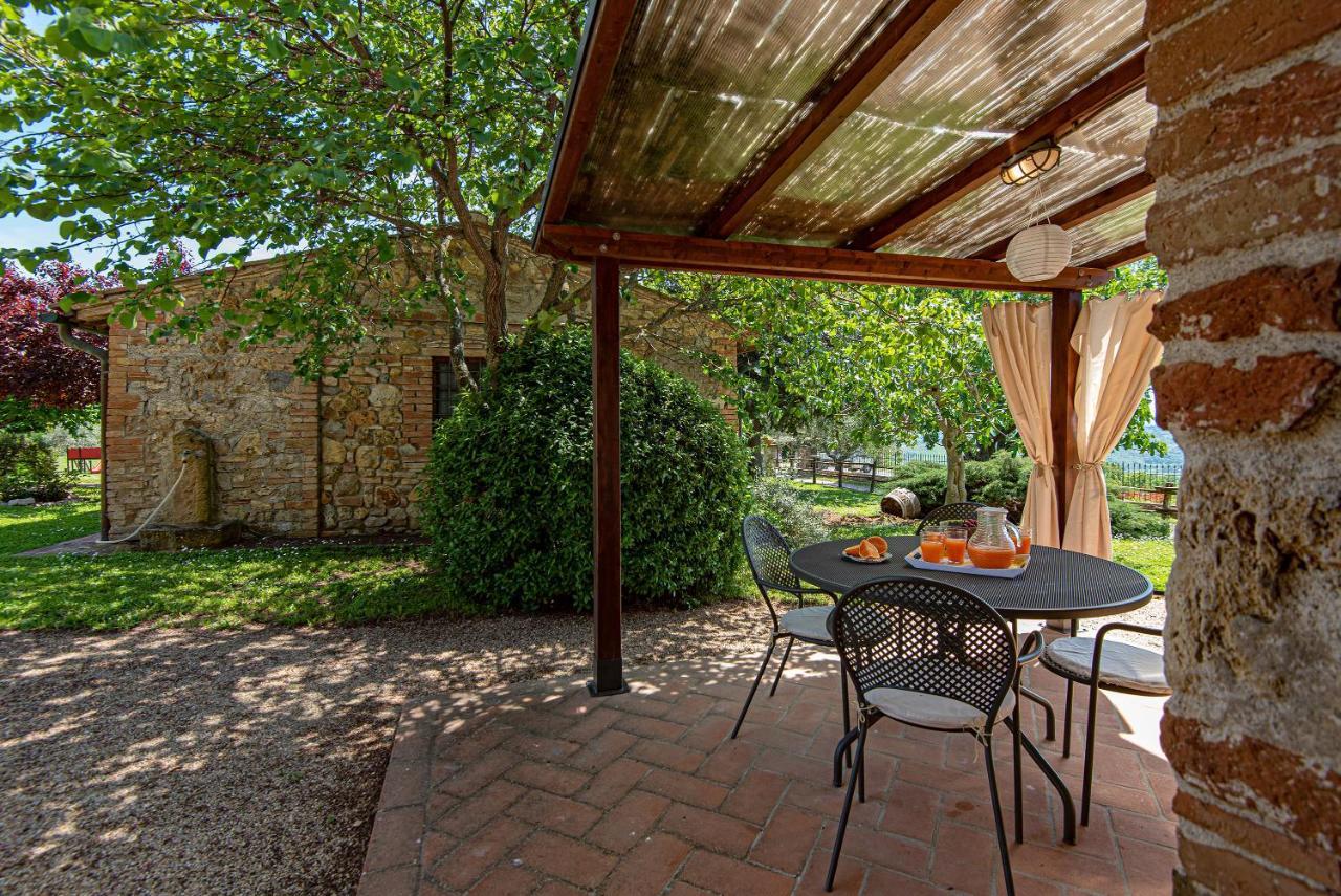 Agriturismo Casavaiano Gambassi Terme Exterior foto
